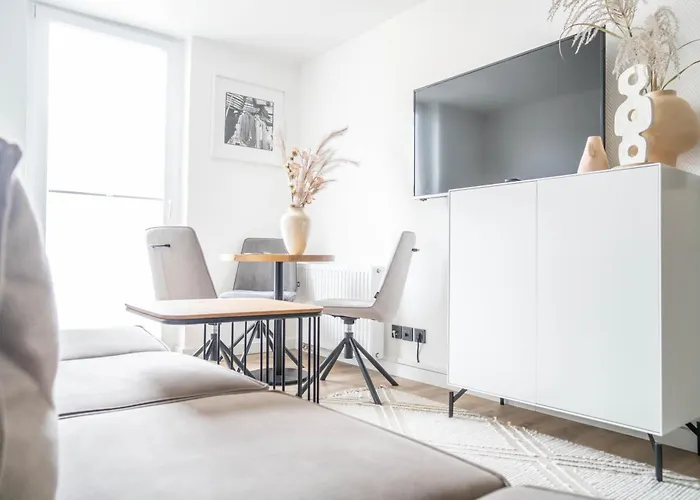 Johouse Apartment 14